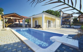 Family friendly house with a swimming pool Vodice - 15243